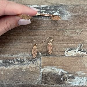 Kendra Scott jewelry set